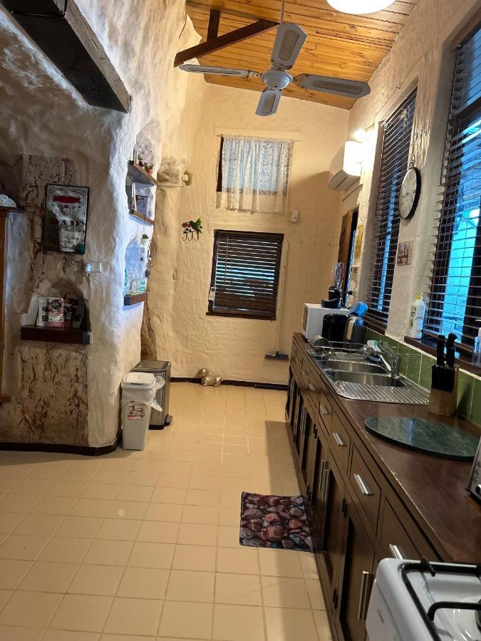 Dinky Di'S Dugout Villa Coober Pedy Exterior foto