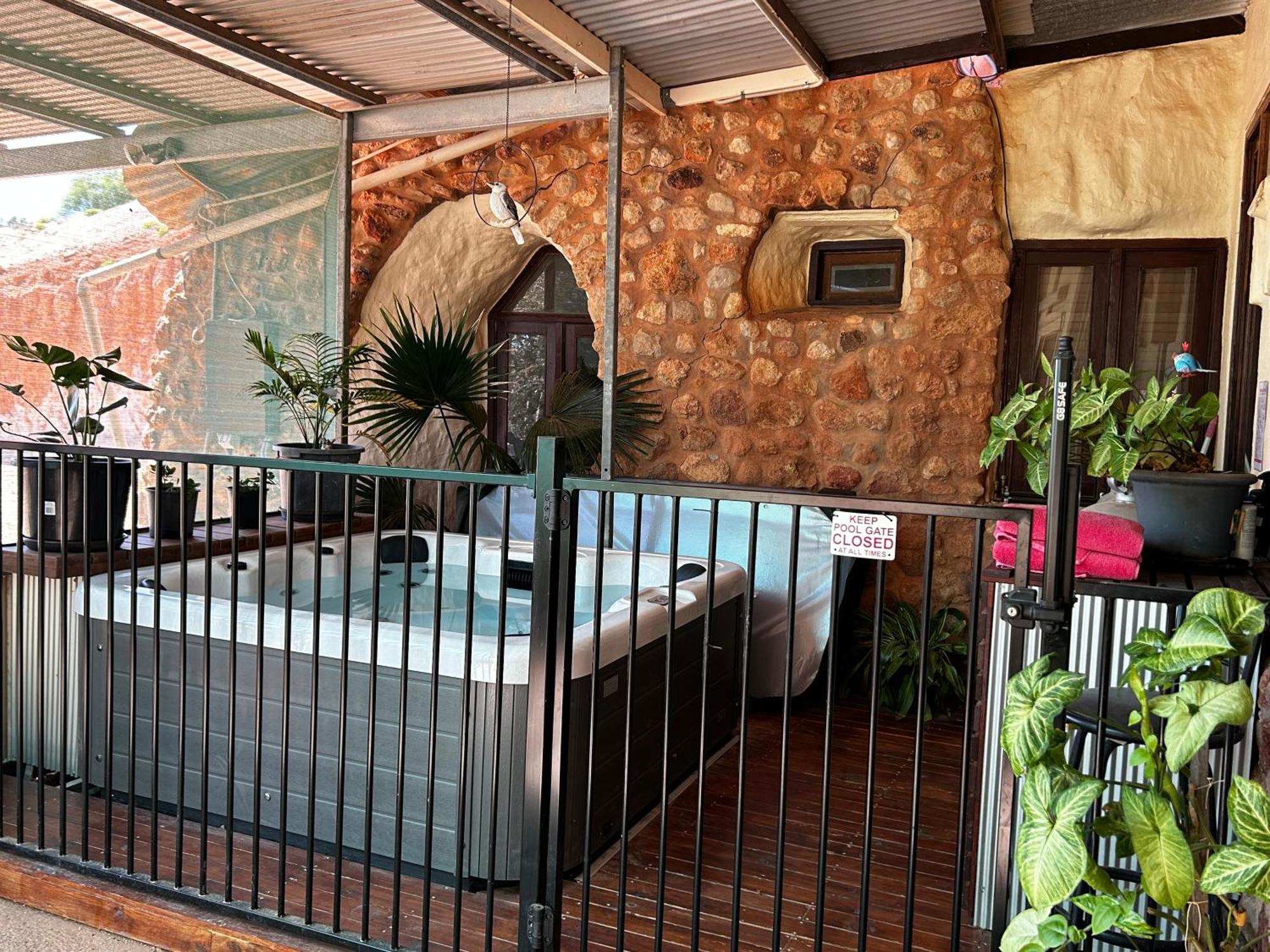 Dinky Di'S Dugout Villa Coober Pedy Exterior foto